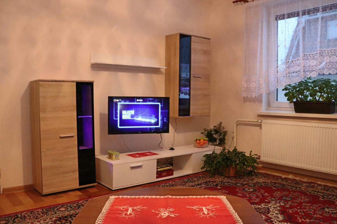 Domcek Na Orave Apartment Habovka Exterior photo